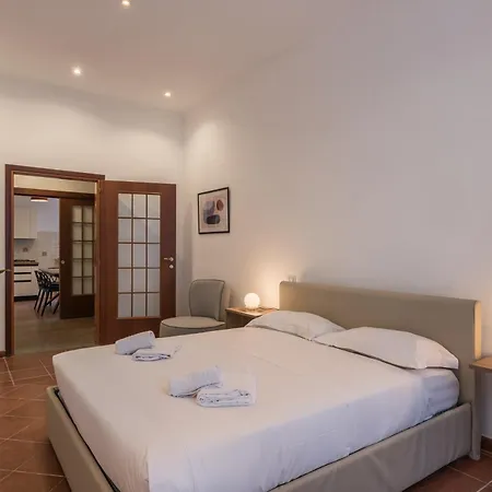 Apartment Joivy Lovely Flats Next To Fontana Di Trevi Rome