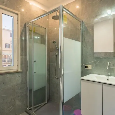 Apartment Joivy Lovely Flats Next To Fontana Di Trevi